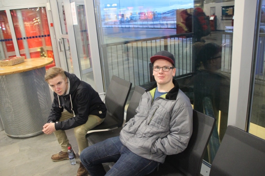 Vegard og Steffen på flyplassen. 